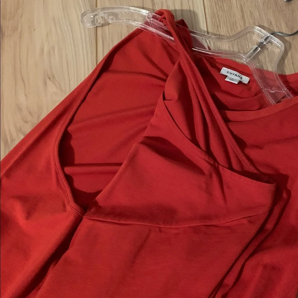 Cuyana Sleeveless Drape-Back  Dress in red - Picture 8 of 14